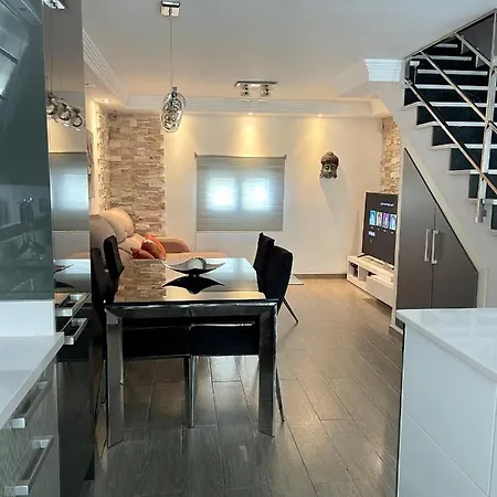 Vivienda En Playa * El Campello